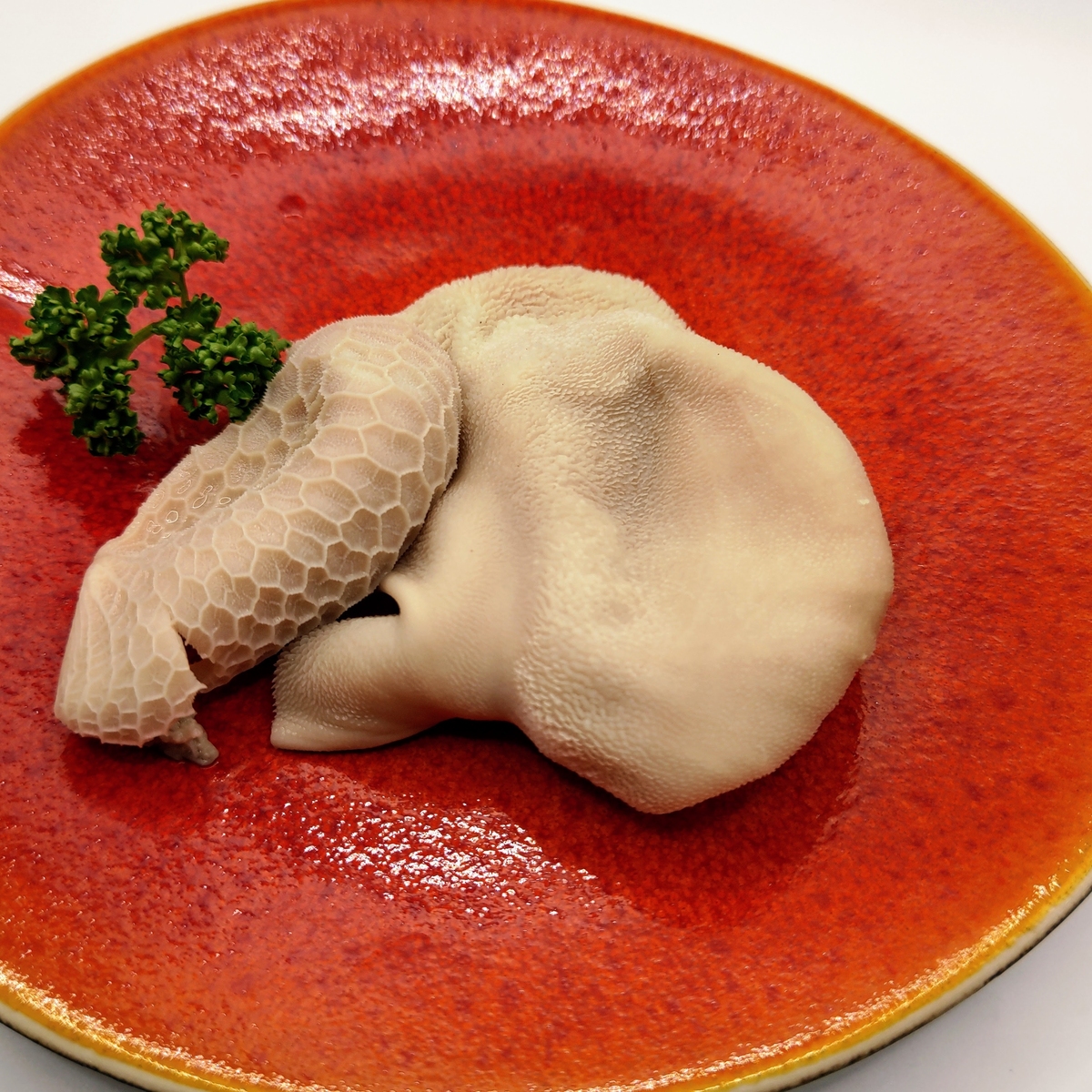 豪産放牧牧草 <BR>仔羊トリッパ(胃袋)ボイル済み 150g<BR>サラダ、和え物、煮物 使い勝手良い