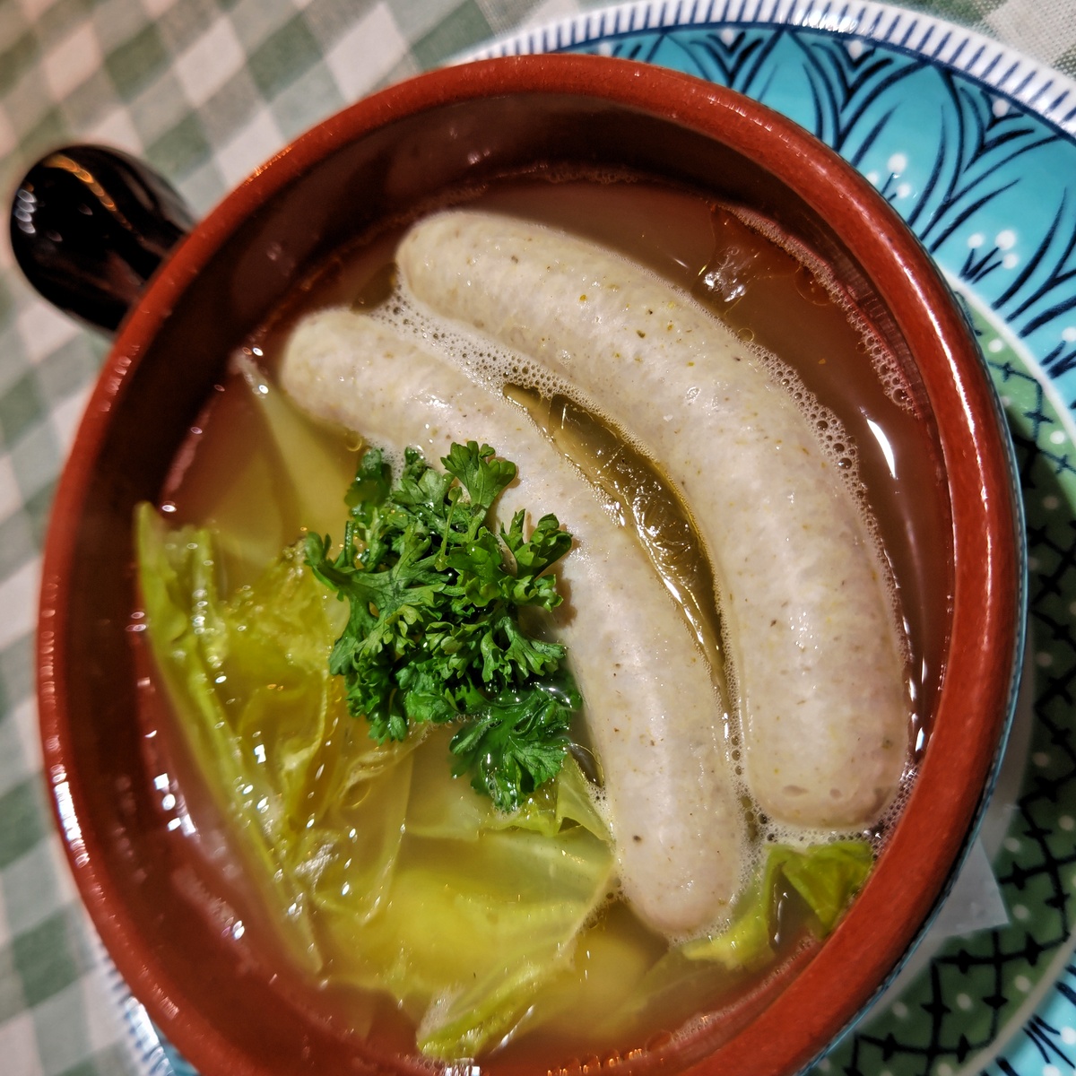 平飼い鶏とココナッツのグリーンカレーソーセージ