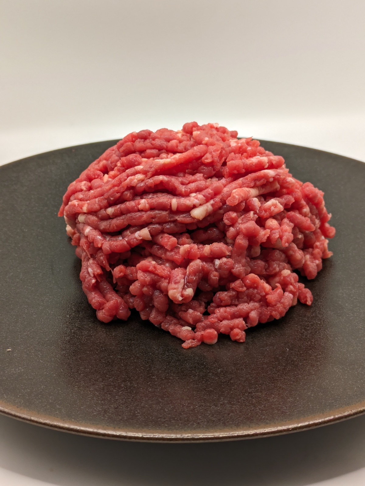 NZ産放牧牧草牛　<BR>自家挽き肩ロースミンチ肉250g<BR>✨使い道豊富!