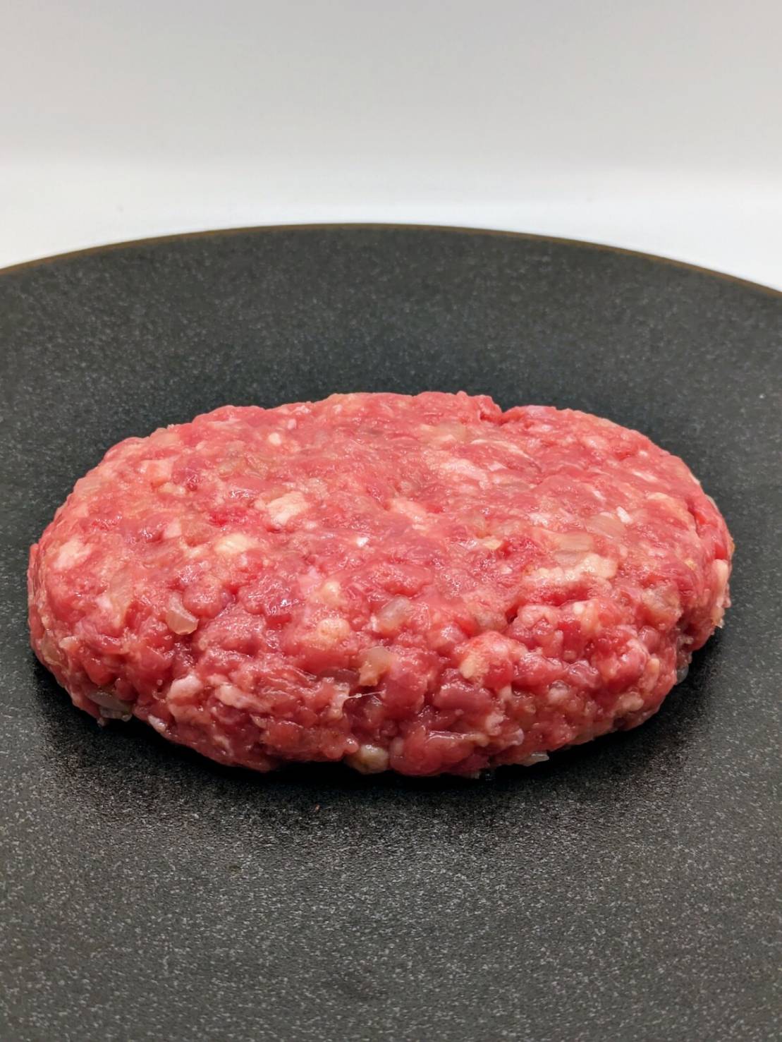 NZ産放牧牧草牛<BR>牛肩ロース100%【生】ハンバーグ<BR>✨シェフ渾身のハンバーグ！