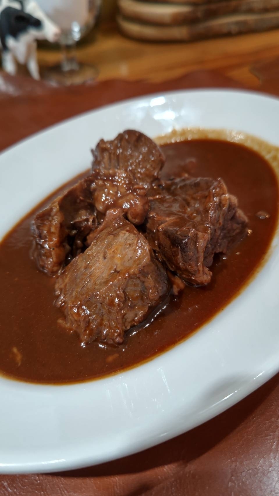 NZ産牧草牛デミグラス煮込み<BR>320g　2〜4人前<BR>✨煮込み過ぎてないのがポイント！